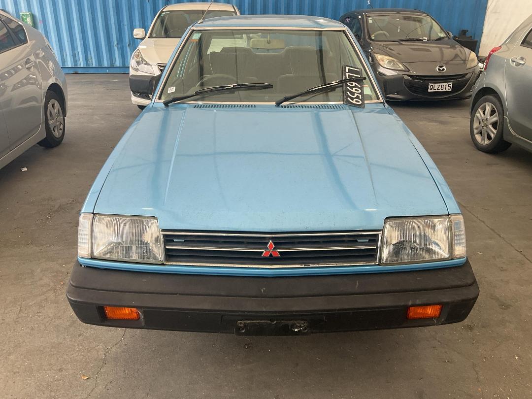 Photo '2' of Mitsubishi Tredia Photo '2' of Mitsubishi Tredia