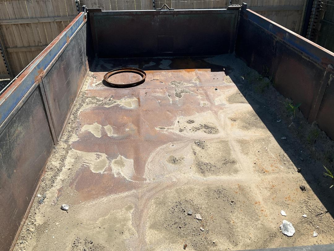 Photo '12' of Nissan CW20 Tipper