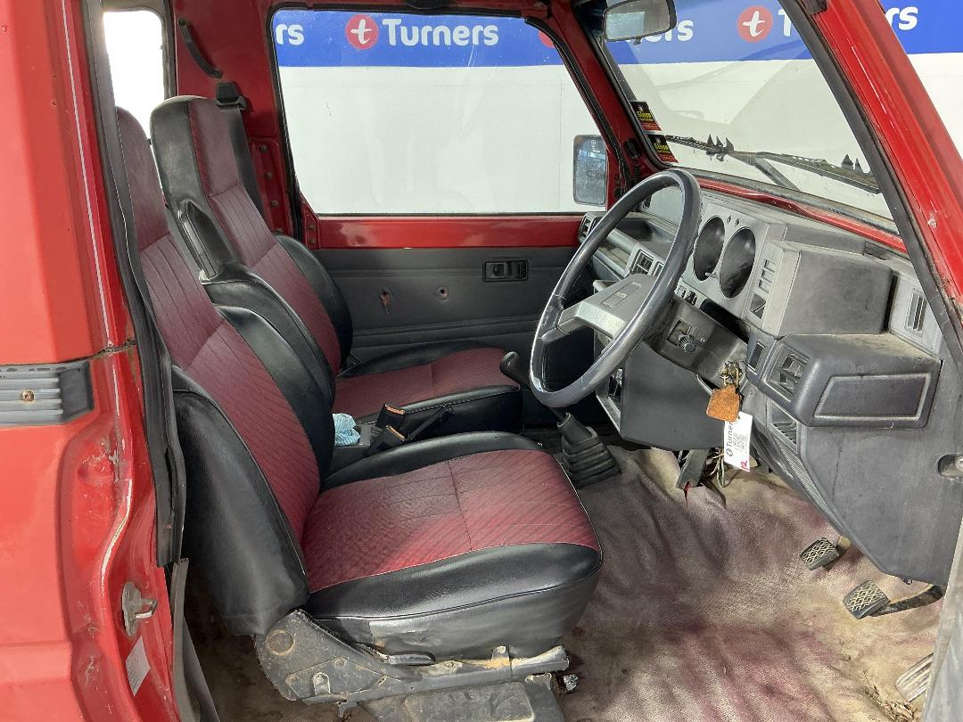 Photo '16' of Toyota Blizzard LX Photo '16' of Toyota Blizzard LX