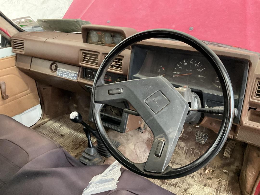 Photo '21' of Toyota Hilux Photo '21' of Toyota Hilux