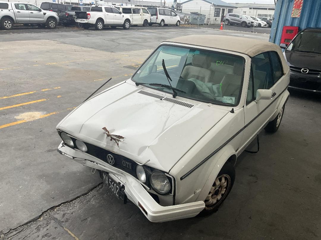 Photo '6' of Volkswagen Golf