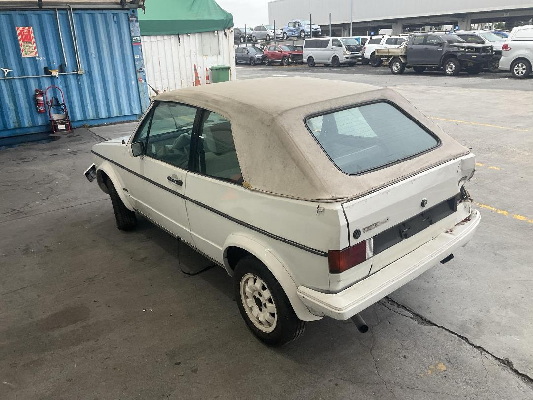 Photo '9' of Volkswagen Golf