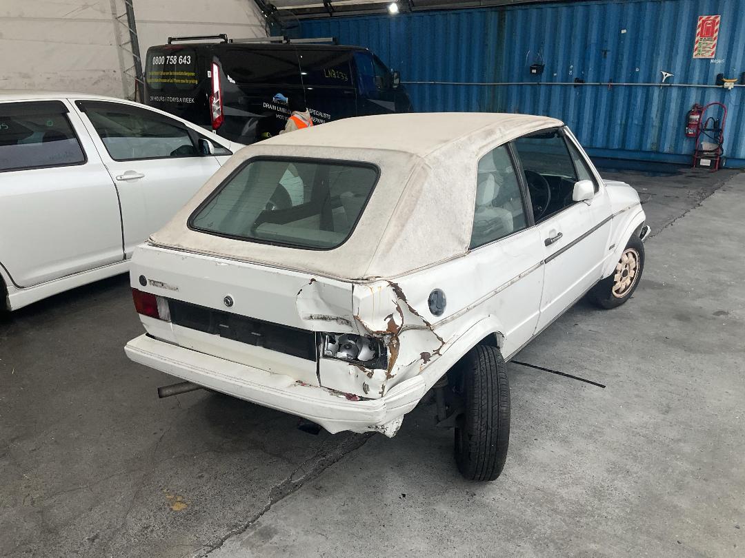 Photo '12' of Volkswagen Golf