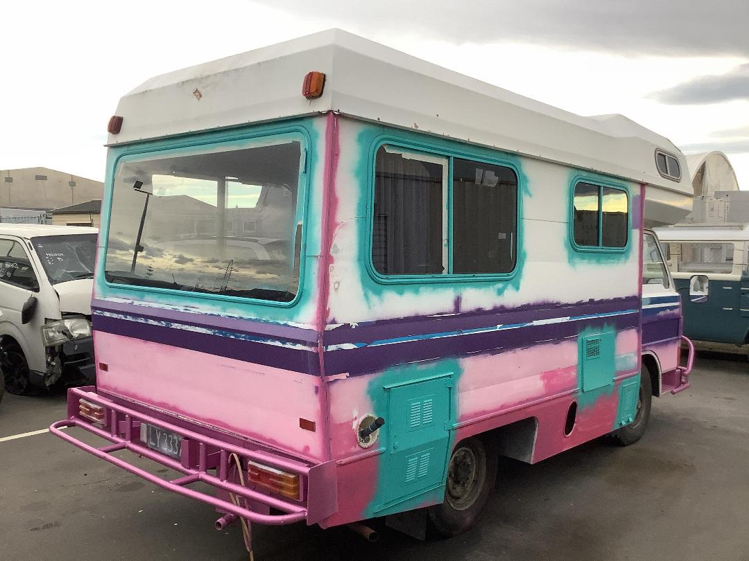 Photo '4' of Ford Trader