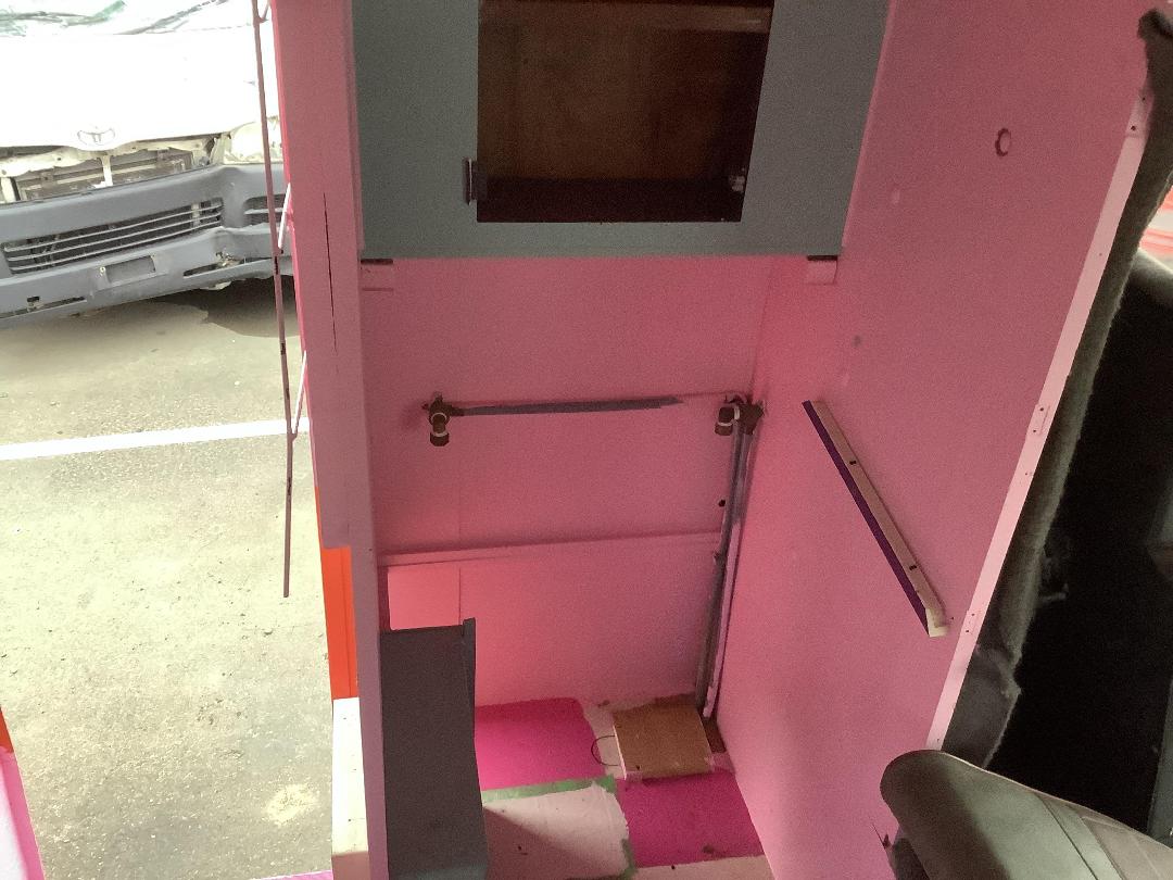 Photo '8' of Ford Trader