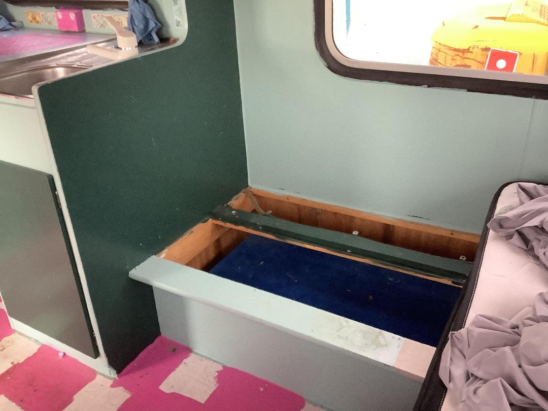 Photo '13' of Ford Trader