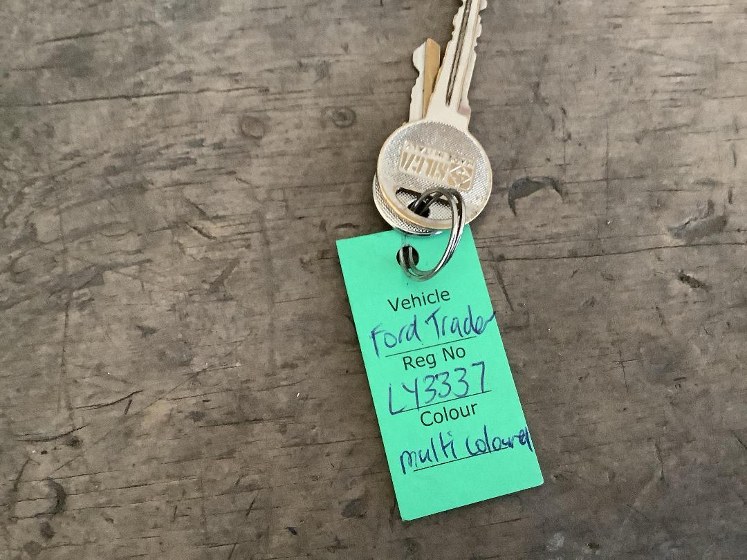 Photo '21' of Ford Trader