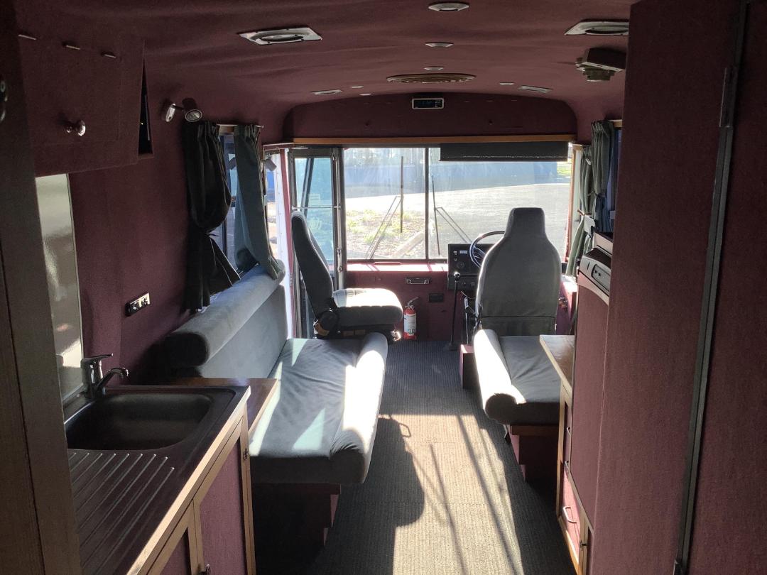 Photo '14' of Nissan Diesel Bus Photo '14' of Nissan Diesel Bus