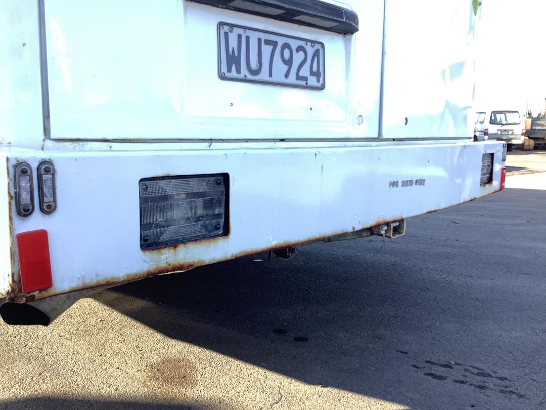 Photo '43' of Nissan Diesel Bus Photo '43' of Nissan Diesel Bus