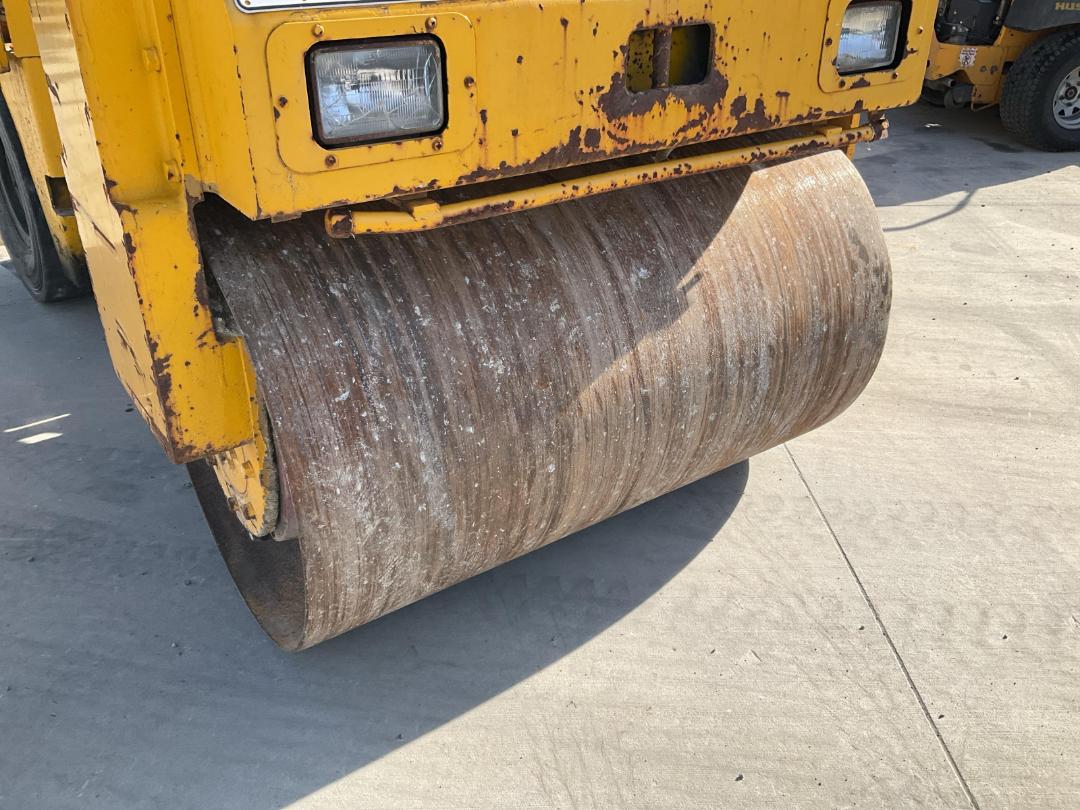 Photo '13' of Sakai SW40 Roller