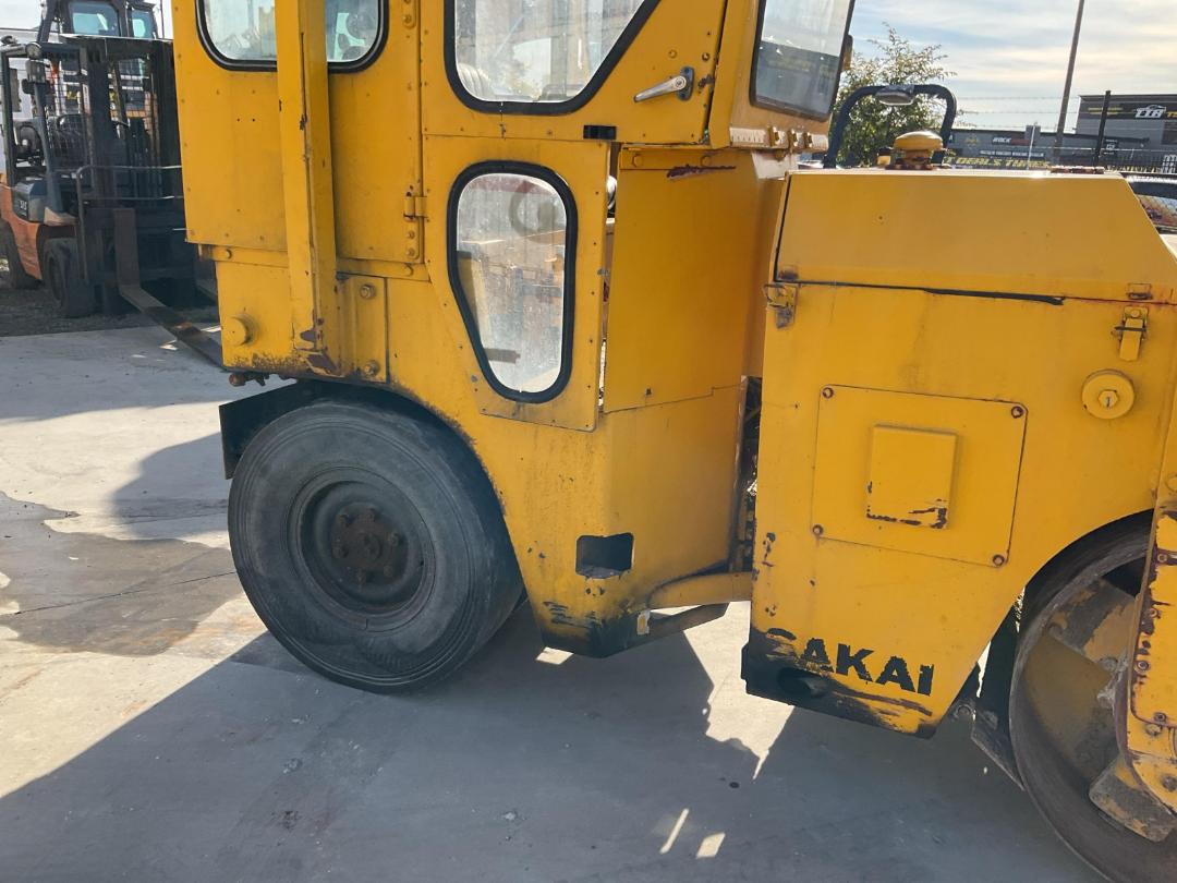 Photo '17' of Sakai SW40 Roller