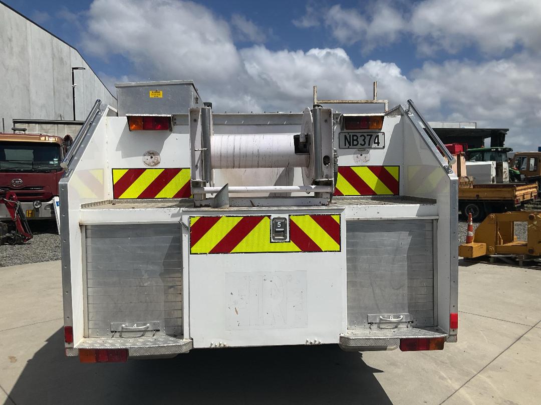 Photo '7' of Hino FF173 Fire Appliance Photo '7' of Hino FF173 Fire Appliance