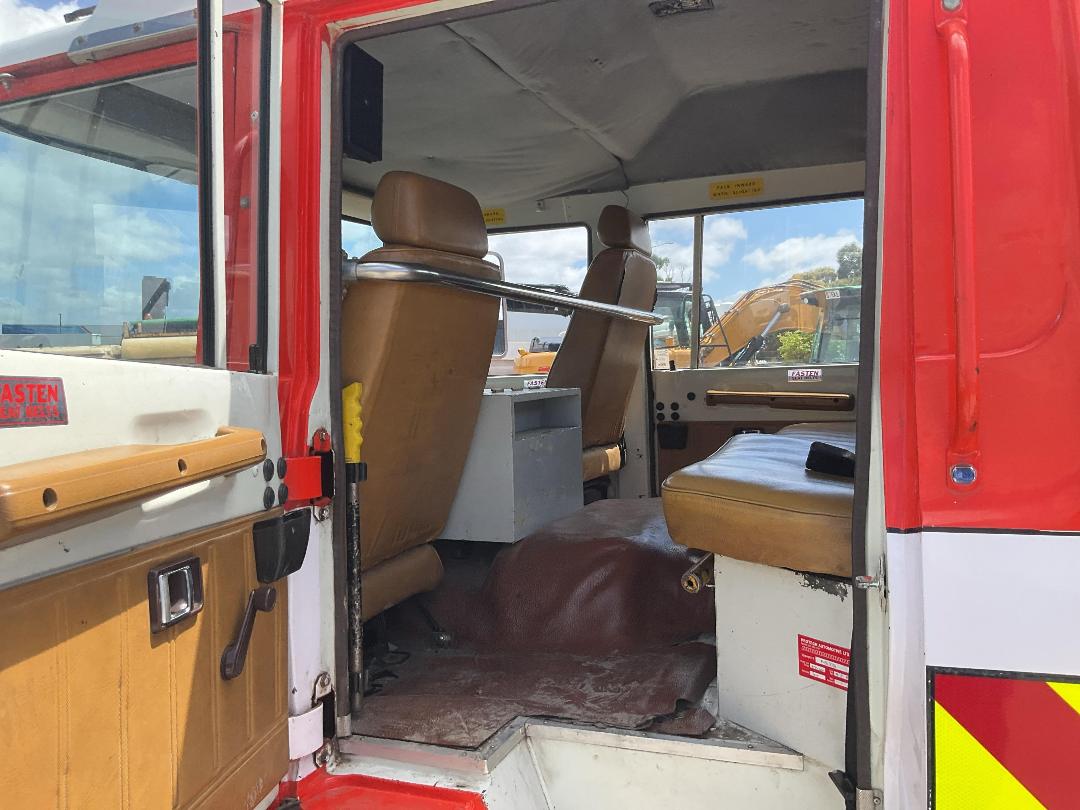 Photo '12' of Hino FF173 Fire Appliance Photo '12' of Hino FF173 Fire Appliance