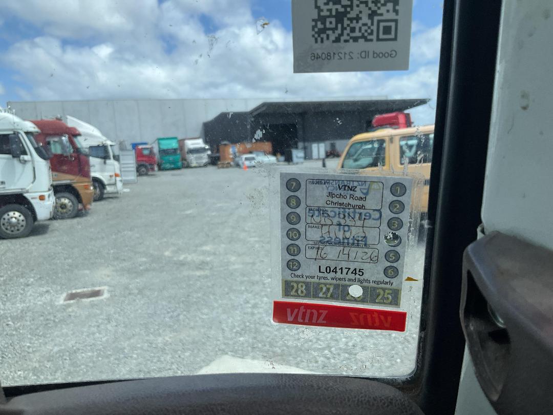 Photo '25' of Hino FF173 Fire Appliance Photo '25' of Hino FF173 Fire Appliance