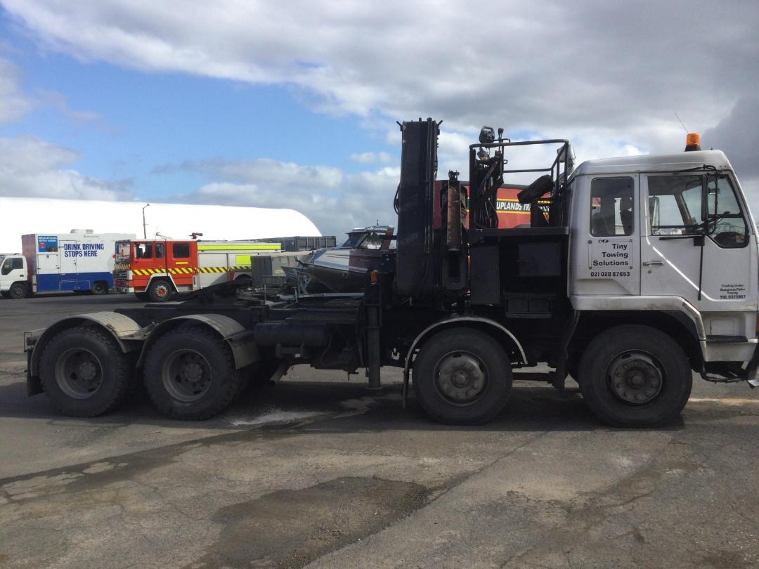 Photo '3' of Mitsubishi FUSO Flatdeck / Crane Photo '3' of Mitsubishi FUSO Flatdeck / Crane