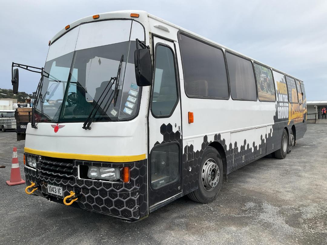 Photo '8' of Volvo B10M Bus Photo '8' of Volvo B10M Bus