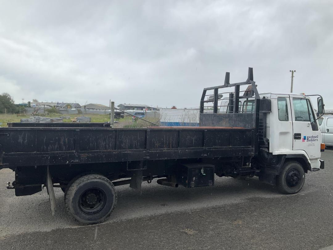 Photo '4' of Isuzu Forward L175 Tipper