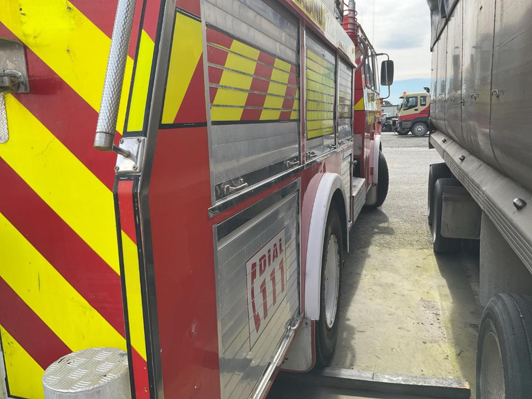 Photo '11' of Mitsubishi Battlecab Fire Appliance