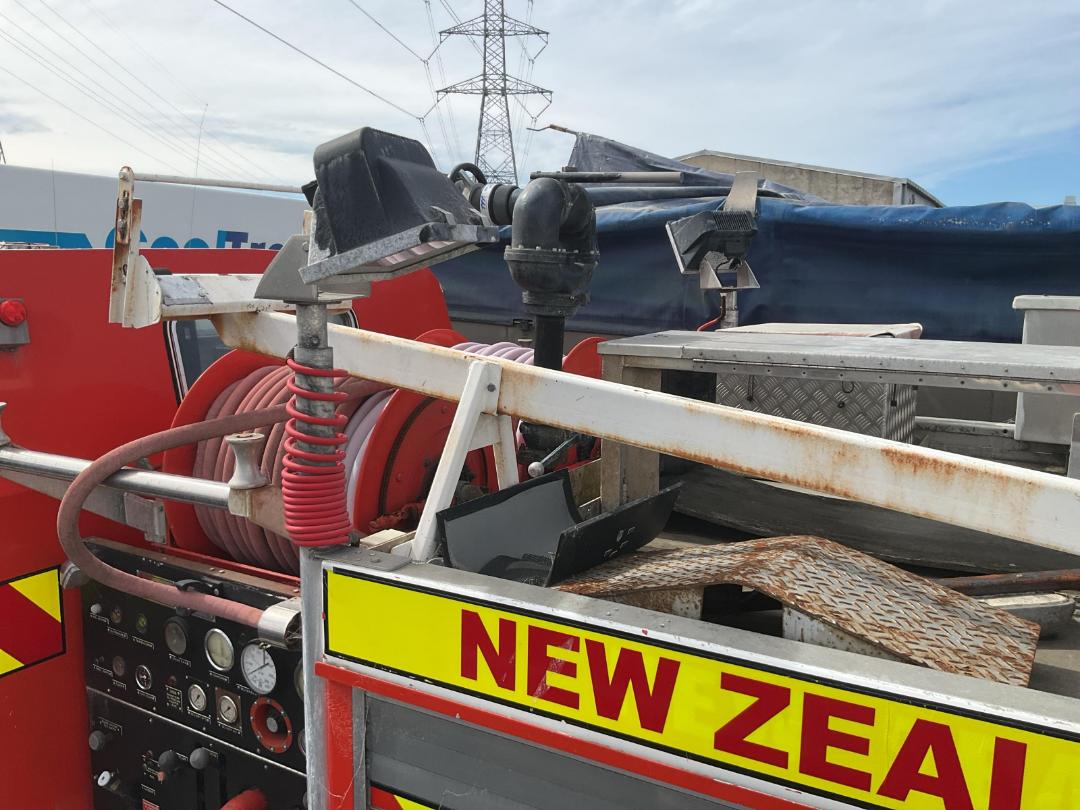 Photo '19' of Mitsubishi Battlecab Fire Appliance