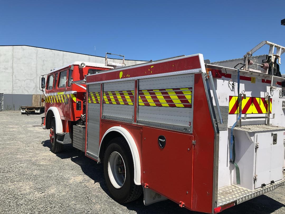 Photo '5' of International 1850D Fire Appliance Photo '5' of International 1850D Fire Appliance