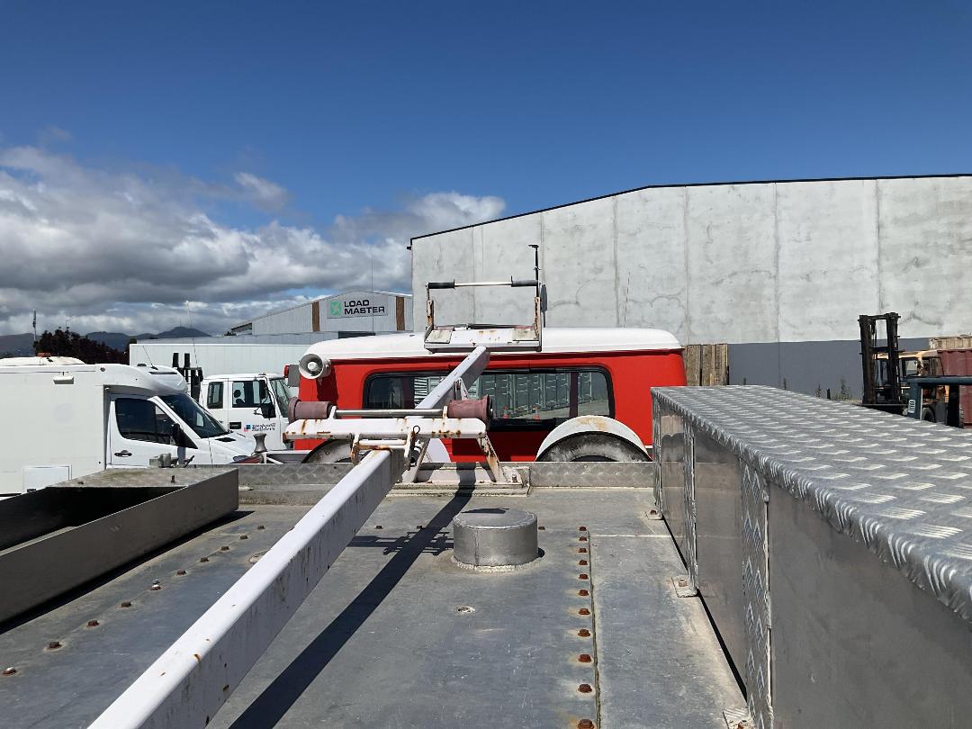 Photo '11' of International 1850D Fire Appliance Photo '11' of International 1850D Fire Appliance