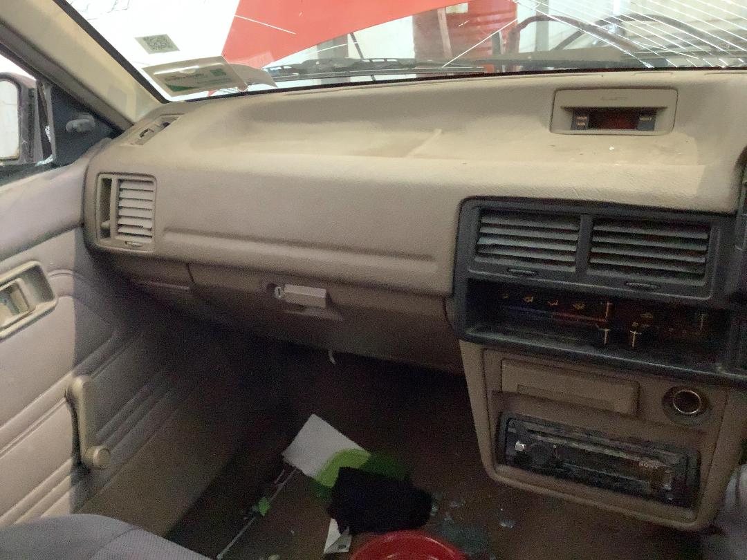 Photo '18' of Mazda 323 LX Hatch Photo '18' of Mazda 323 LX Hatch