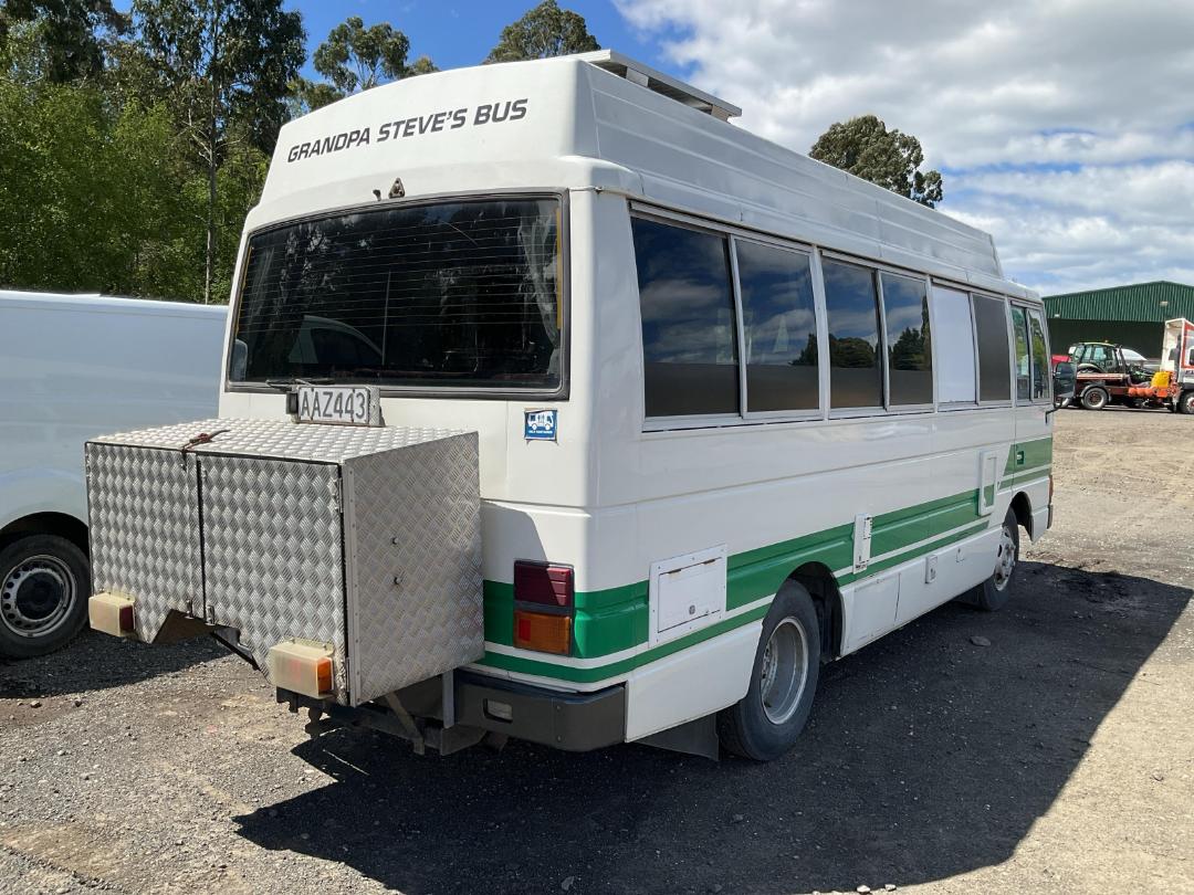Photo '3' of Nissan Civilian Motorhome Photo '3' of Nissan Civilian Motorhome