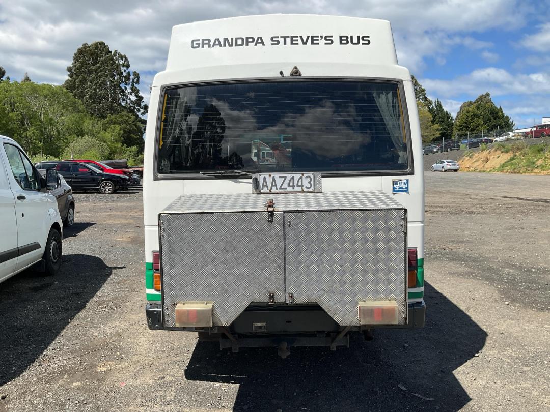 Photo '4' of Nissan Civilian Motorhome Photo '4' of Nissan Civilian Motorhome