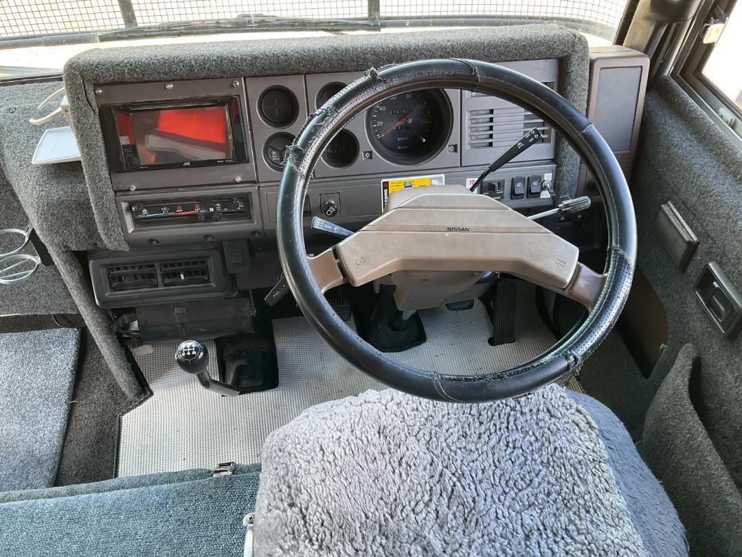 Photo '18' of Nissan Civilian Motorhome Photo '18' of Nissan Civilian Motorhome