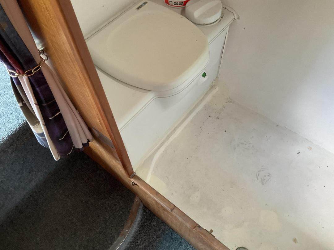 Photo '25' of Nissan Civilian Motorhome Photo '25' of Nissan Civilian Motorhome