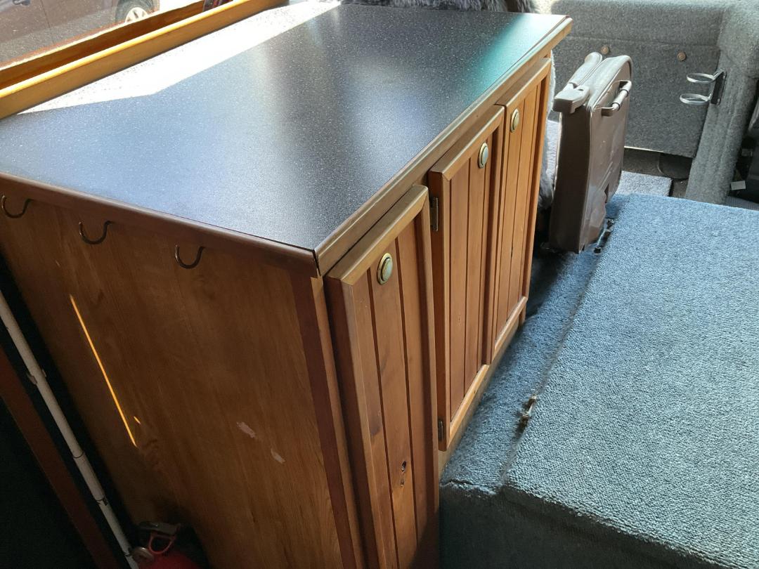 Photo '24' of Nissan Civilian Motorhome Photo '24' of Nissan Civilian Motorhome