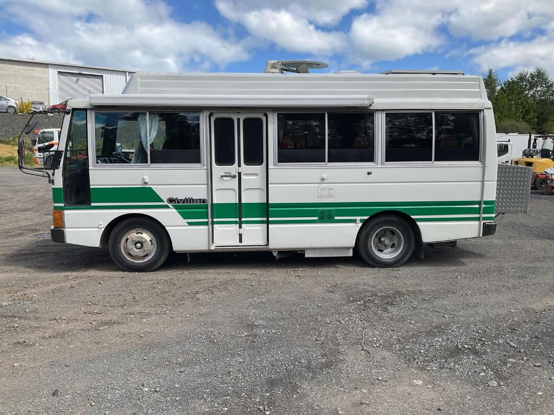 Photo '6' of Nissan Civilian Motorhome Photo '6' of Nissan Civilian Motorhome