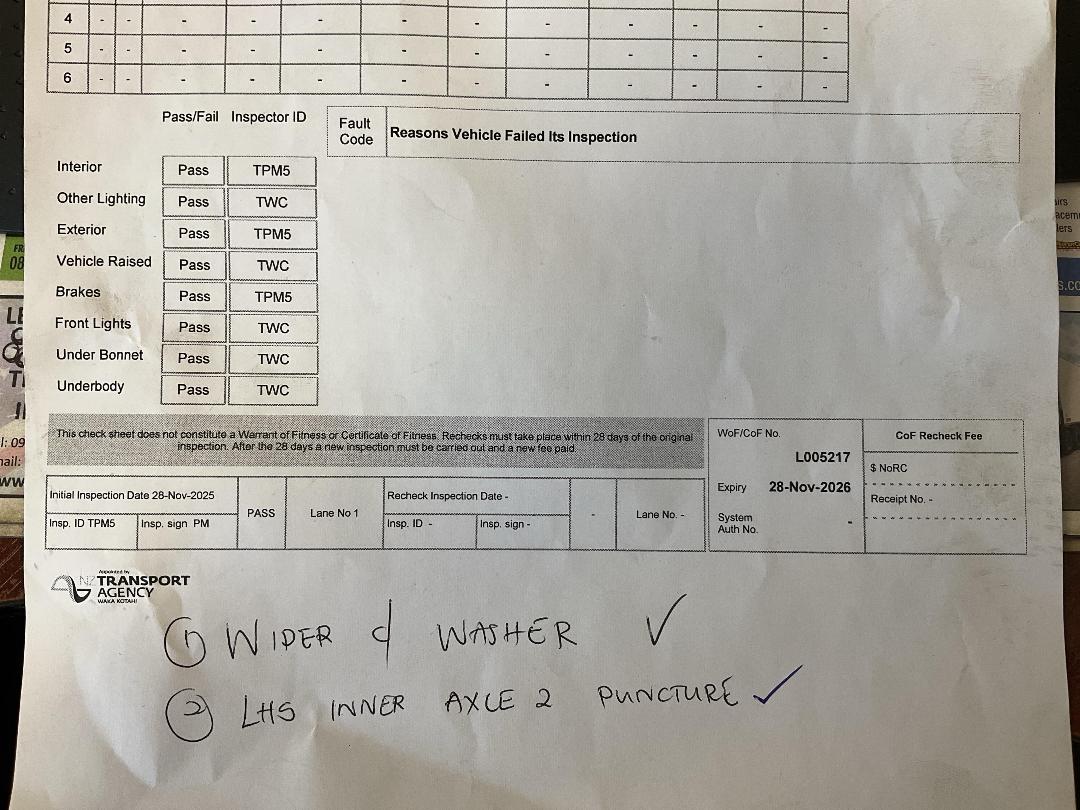 Photo '14' of Nissan Civilian Motorhome Photo '14' of Nissan Civilian Motorhome