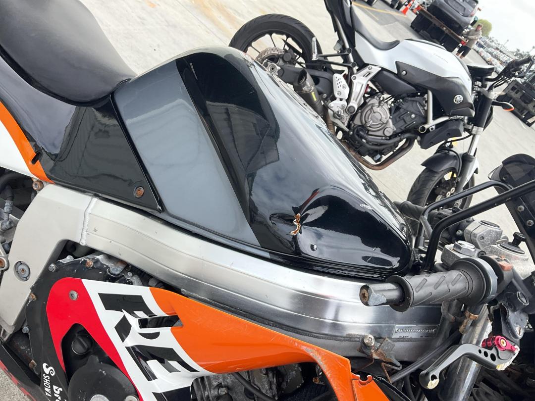 Photo '20' of Honda CBR 250