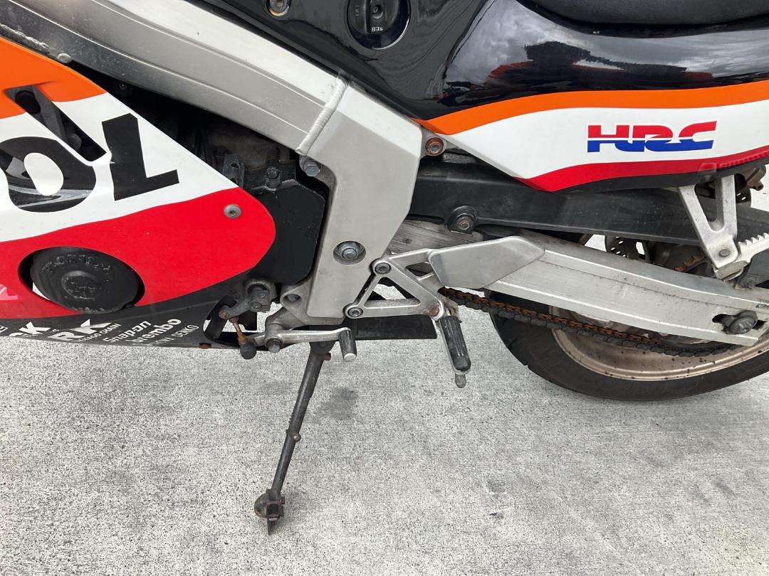 Photo '15' of Honda CBR 250