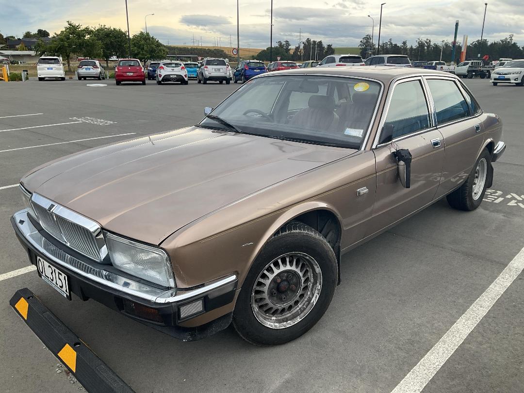 Photo '2' of Jaguar Sovereign 3.6