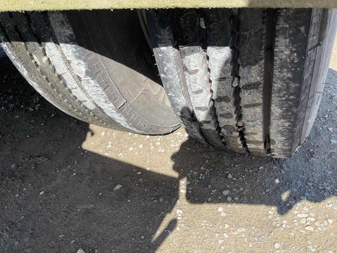 Photo '28' of Lowes Industries Tanker Trailer Full