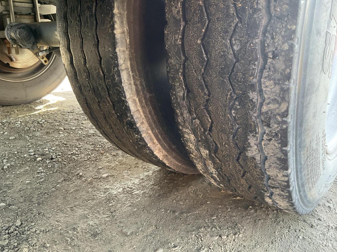 Photo '31' of Lowes Industries Tanker Trailer Full