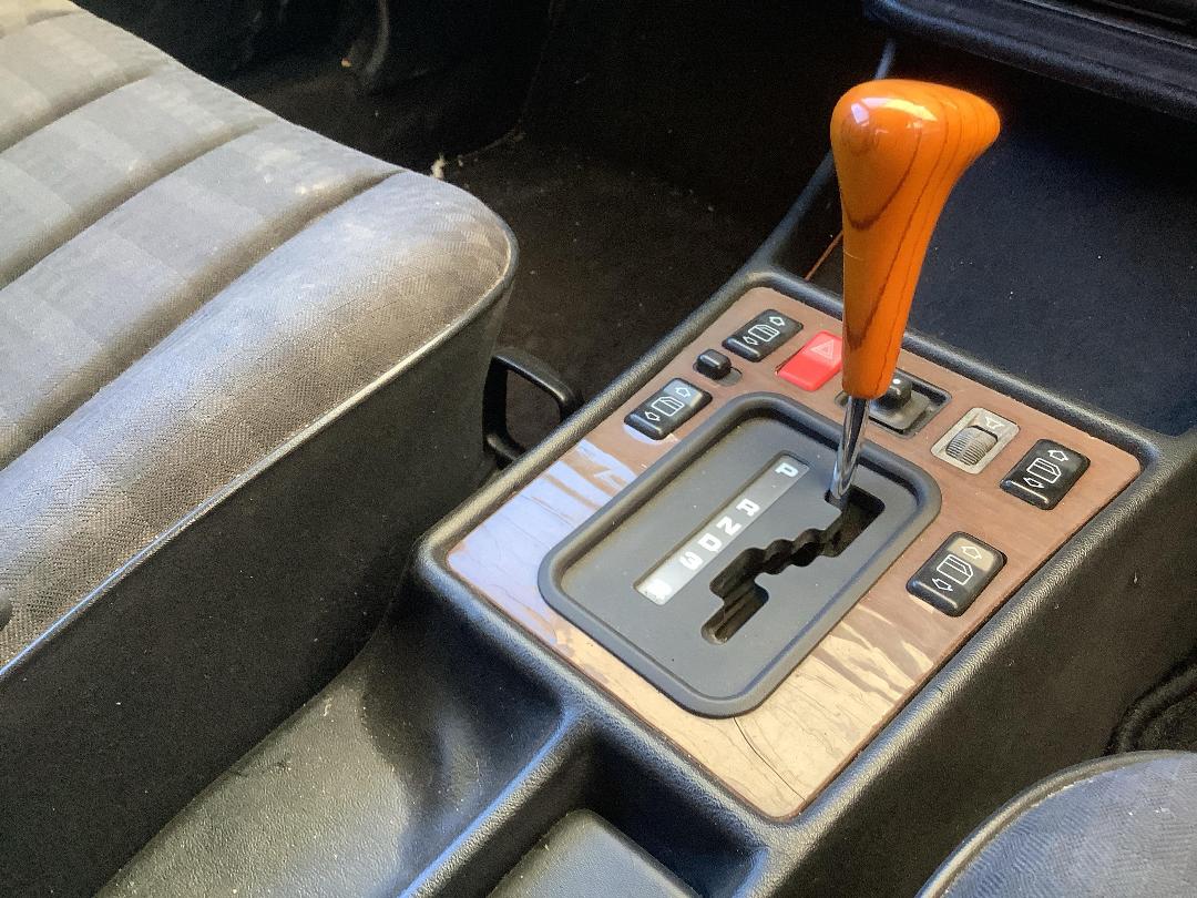 Photo '15' of Mercedes-Benz 190E Photo '15' of Mercedes-Benz 190E