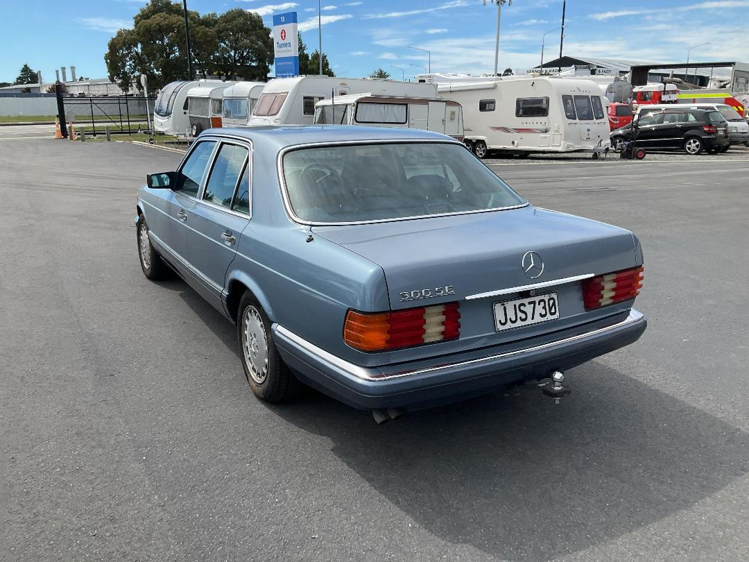 Photo '2' of Mercedes-Benz 300 SE