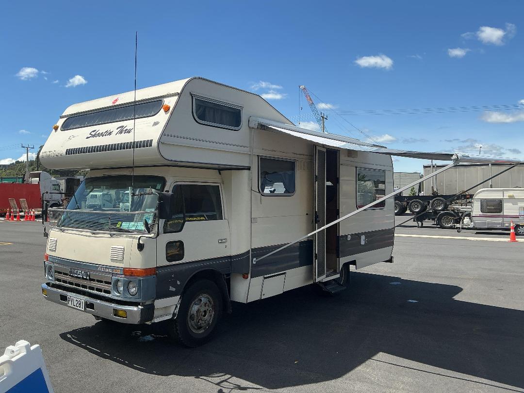 Photo '10' of Nissan Atlas Motorhome Photo '10' of Nissan Atlas Motorhome