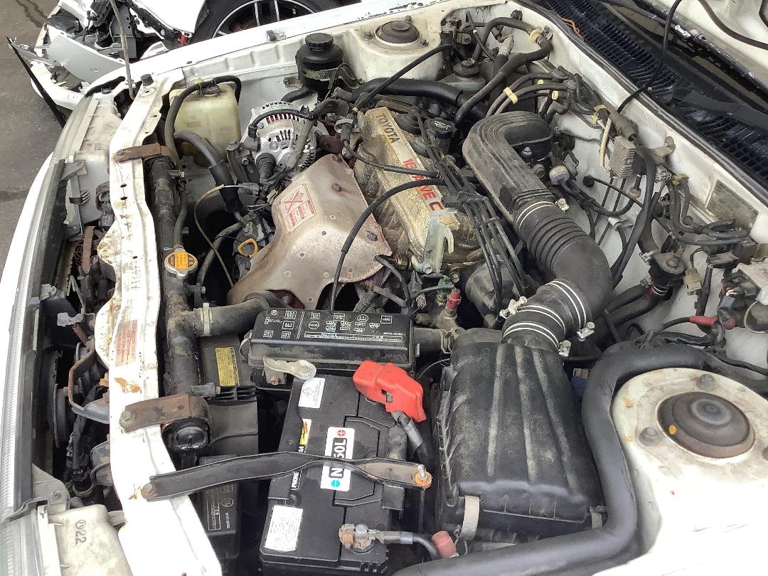 Photo '10' of Toyota Corona Photo '10' of Toyota Corona