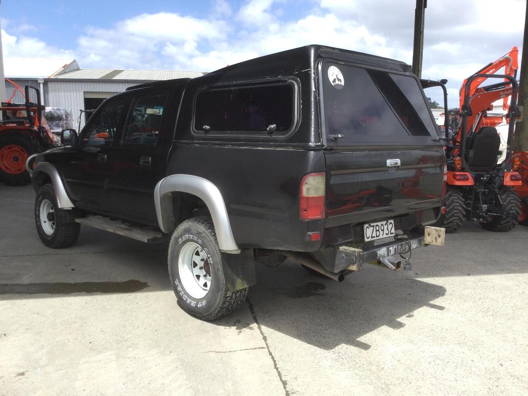 Photo '5' of Toyota Hilux Photo '5' of Toyota Hilux