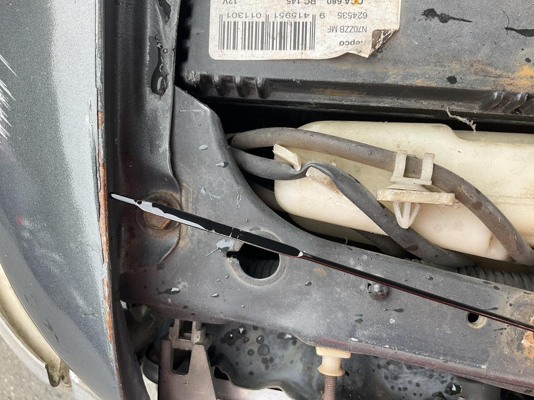 Photo '11' of Toyota Hilux Surf SR Photo '11' of Toyota Hilux Surf SR