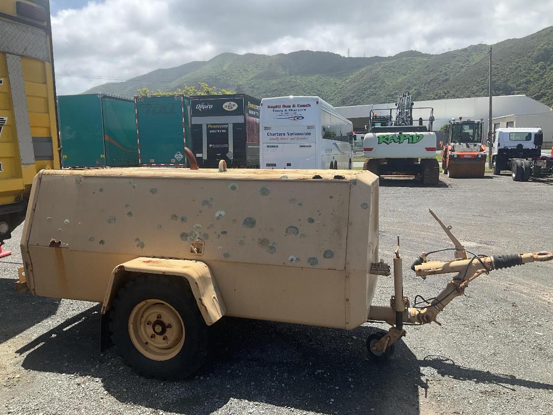 Photo '4' of Ingersoll-Rand P250WD Compressor