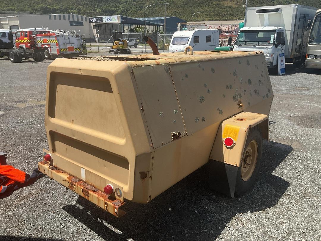 Photo '3' of Ingersoll-Rand P250WD Compressor