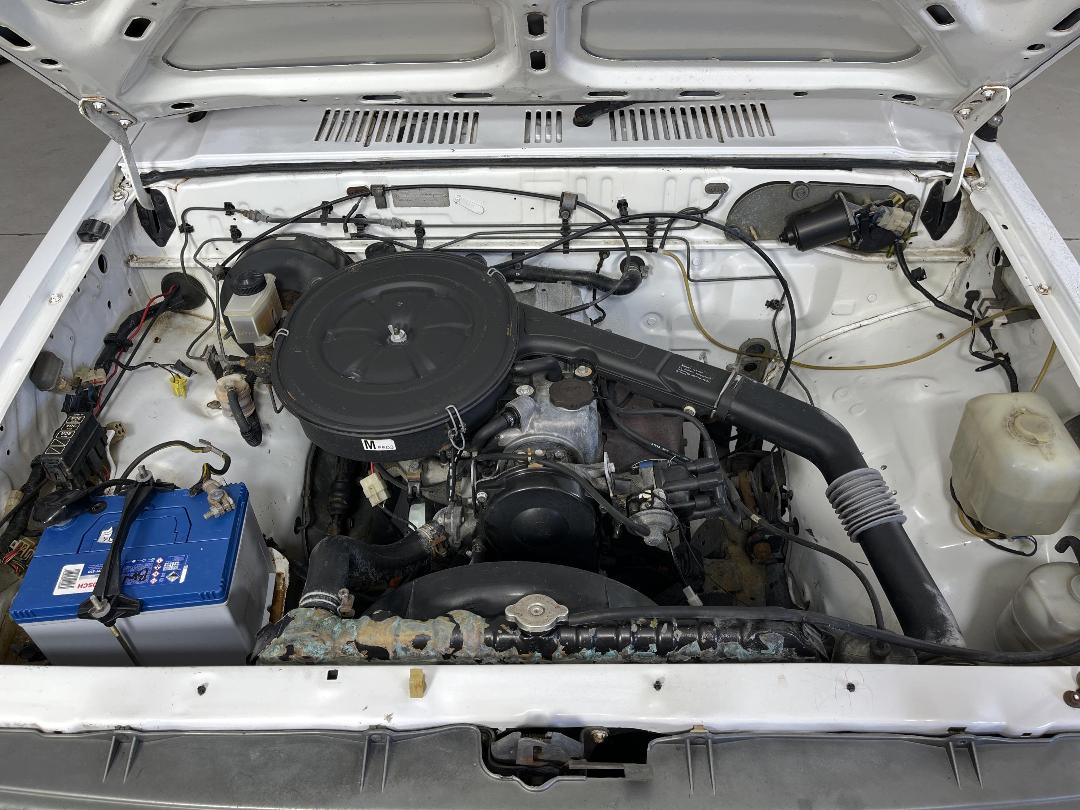 Photo '13' of Mazda B2000 Photo '13' of Mazda B2000