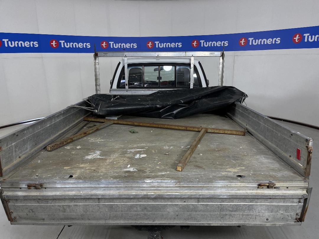 Photo '14' of Mazda B2000 Photo '14' of Mazda B2000