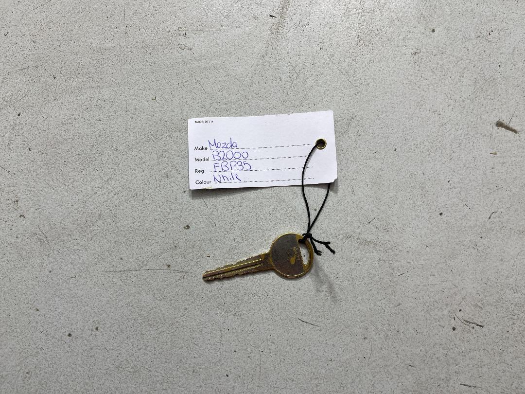 Photo '20' of Mazda B2000 Photo '20' of Mazda B2000