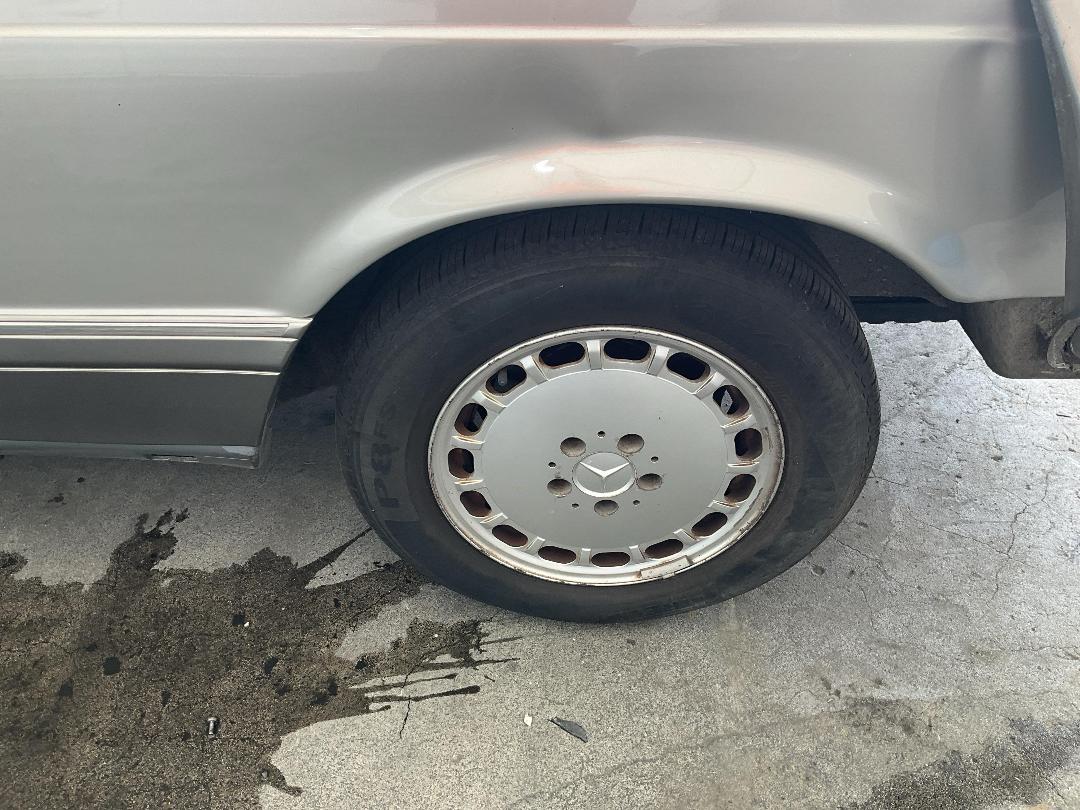 Photo '10' of Mercedes-Benz 420 SEC